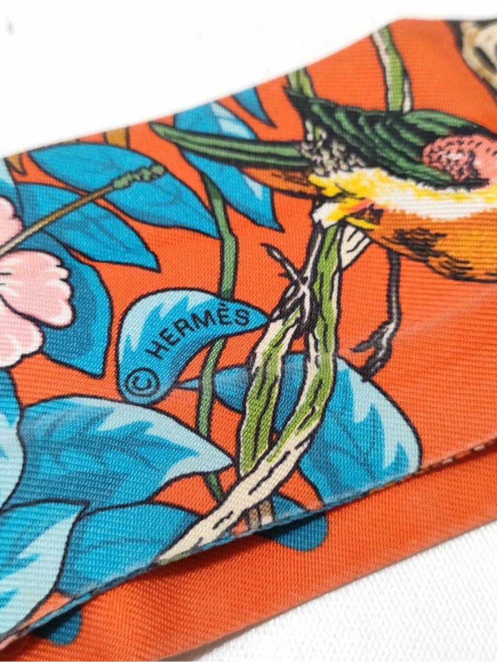Hermès Silk Jungle Love Love Twilly Orange Bleu Brun (Used) - Picture 9 of 9